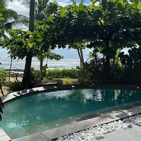 L'Osteria Luxe Beachfront B&B-2
