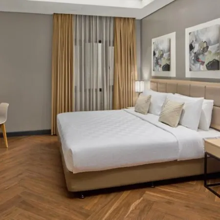 Summit Hotel Greenhills-3