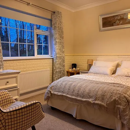 Inglewood Lodge B&B-3