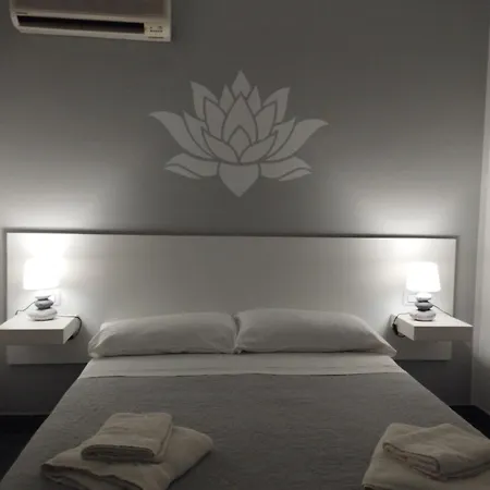 Fiore Di Loto Rooms-3