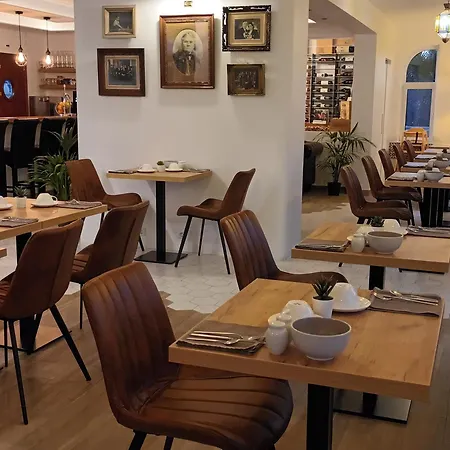 Casa Bela Moura, Boutique Hotel & Wine-3