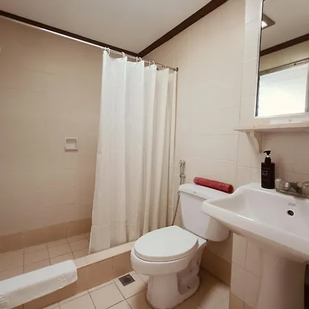 Tropicana Suites-3
