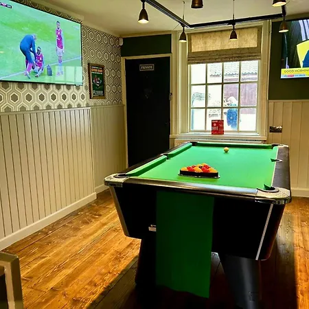 The Rampant Horse Public House-2