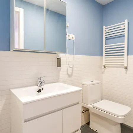Ayz Villegas - Auto Check-In Property-3