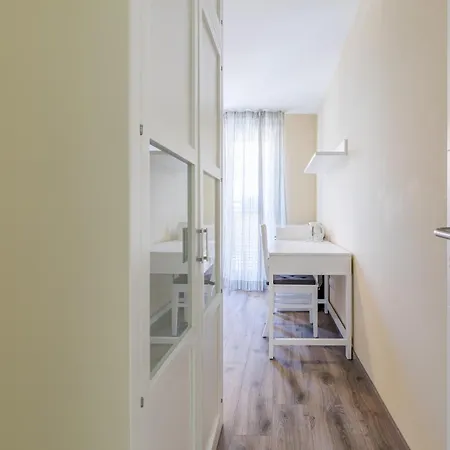 Ayz Villegas - Auto Check-In Property-3