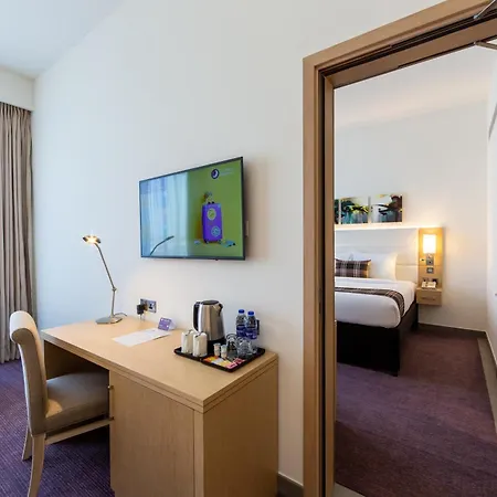 Premier Inn Dubai Dragon Mart-2