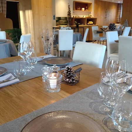 Hôtel Restaurant Les Tilleuls-2