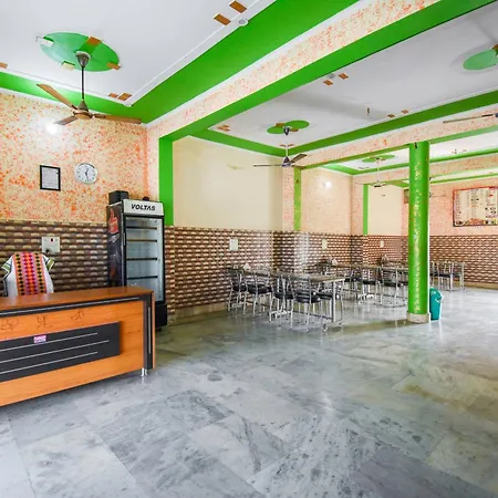 Spot On 69430 Saini Guest House-2
