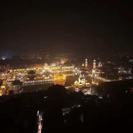 Hotel Heaven View - 50M From Golden Temple-3