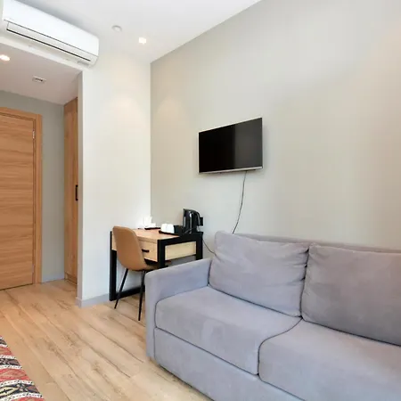 Andor Hotel-3