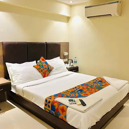 Hotel West Inn-Near Mumbai International Airport-3