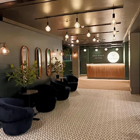 Old Bank Hotel - Lion Roars Hotels&Lodges-3