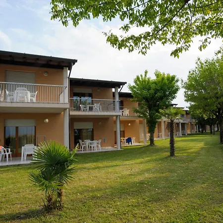 Ohana Apartments Camping Tiglio-2