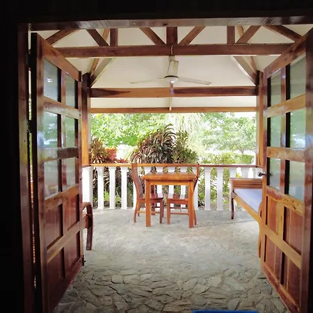 Rainbow Bay Beach & Dive Resort-3