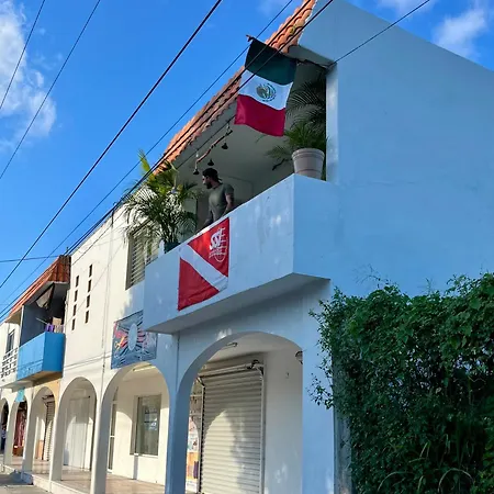 Mi Refugio Dive House-2