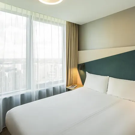 Aparthotel Adagio London Stratford-3