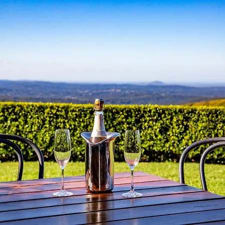 Maleny Views Motel-2