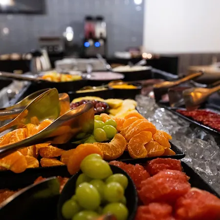 Anew Hotel Green Point Cape Town-3