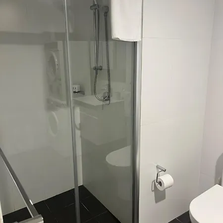 Bondi Beach Studios Suite-2