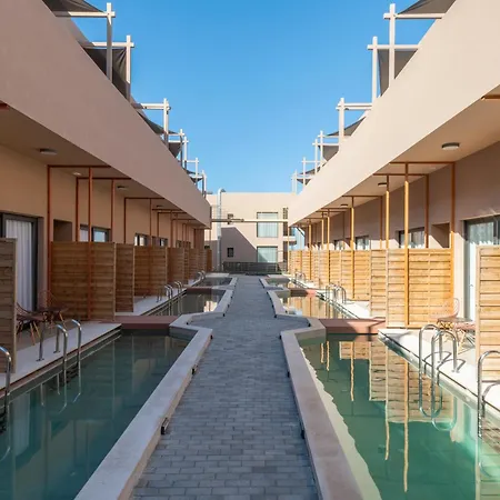 Golden Bee Lifestyle-2