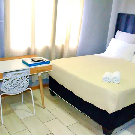 Zabalaza Guesthouse-2