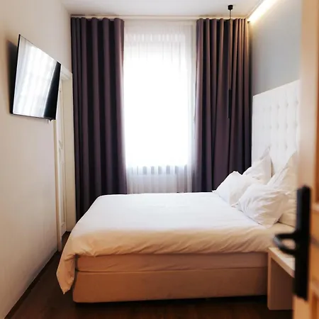 The Kepos Hotel Erlangen-3