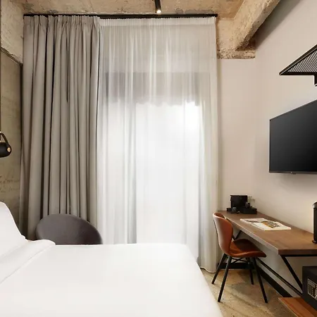 Anise Aluma Athens, Tapestry Collection By Hilton-3