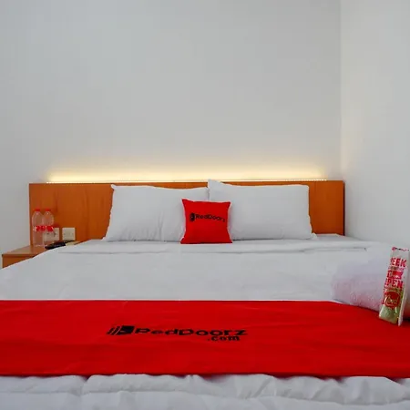 Reddoorz Near Gor Uny-2