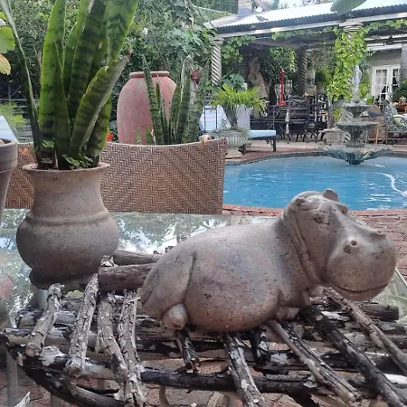 Michael-Angelo Guest House-3