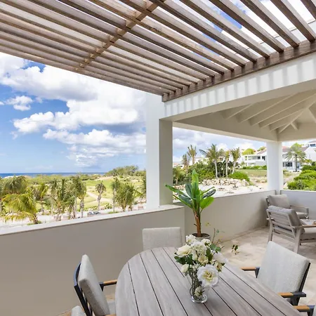 The Reef - Blue Bay Golf & Beach Resort-3
