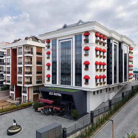 Izz Hotel Kosuyolu-3