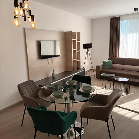 Parizs Garden Apartments-2