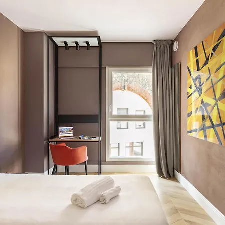 B&B Hotel Genova City Center-2