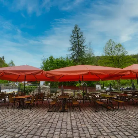 Landgasthof zur Burg Grenzau-3