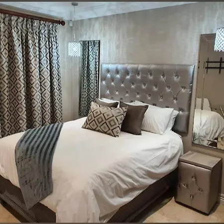 Winchester Place-3