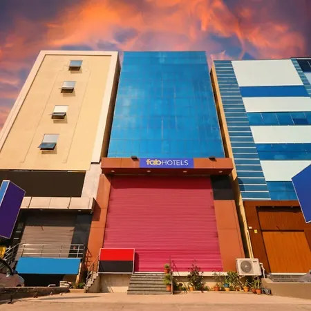 Fabhotel Galaxy Suites-3
