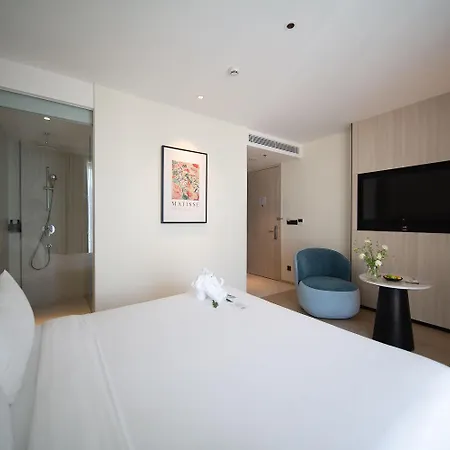 December Hotel-3