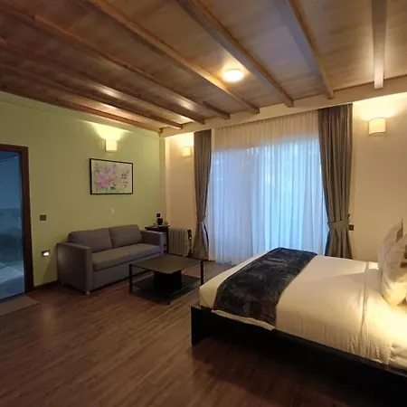 Hotel Eagles Nest-3