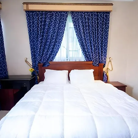 Aduk Guest House Airport City Accra-2