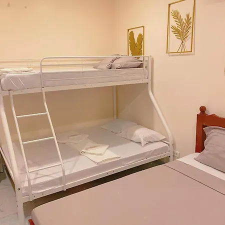 Elnora Delmar Travellers Inn-3