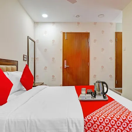Hotel O Heavens Inn-2