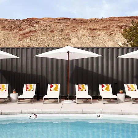 Slackline Moab, Outset Collection By Hilton-2