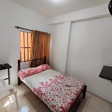 Guayacan Hostel-2