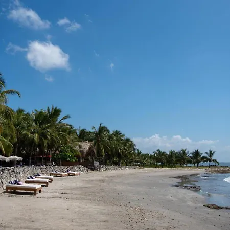 Castillete Hotel & Beach Club-3