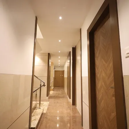 Hotel Stay Inn-Mahape-3