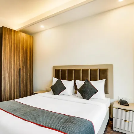 Super Townhouse Ma-32-3