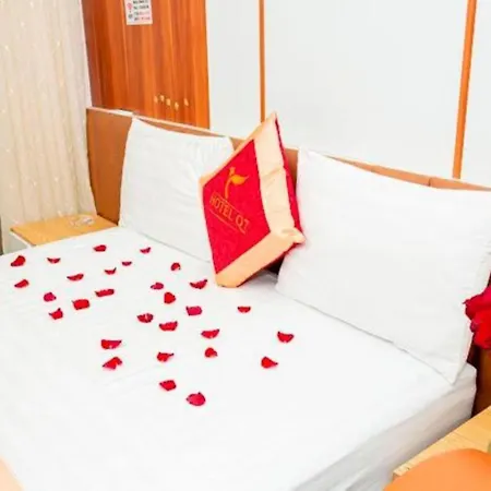 Khách Sạn Q7-2