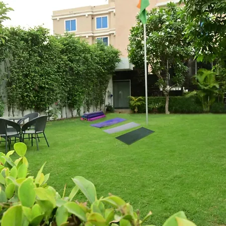 Airport Hotel The Grand Shoba Free Airport Pickup Or Drop-2