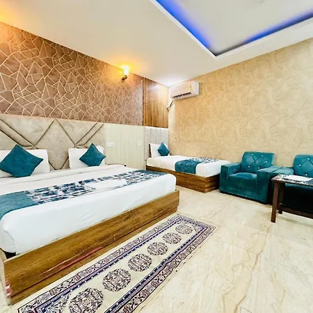 Hotel Grand Galaxy Delhi Unit By Gk Group Near Igi Airport-3