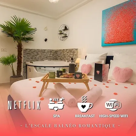 L'Escale Balneo'Romantique - Loveroom - Jacuzzi & Petit Dejeuner-2
